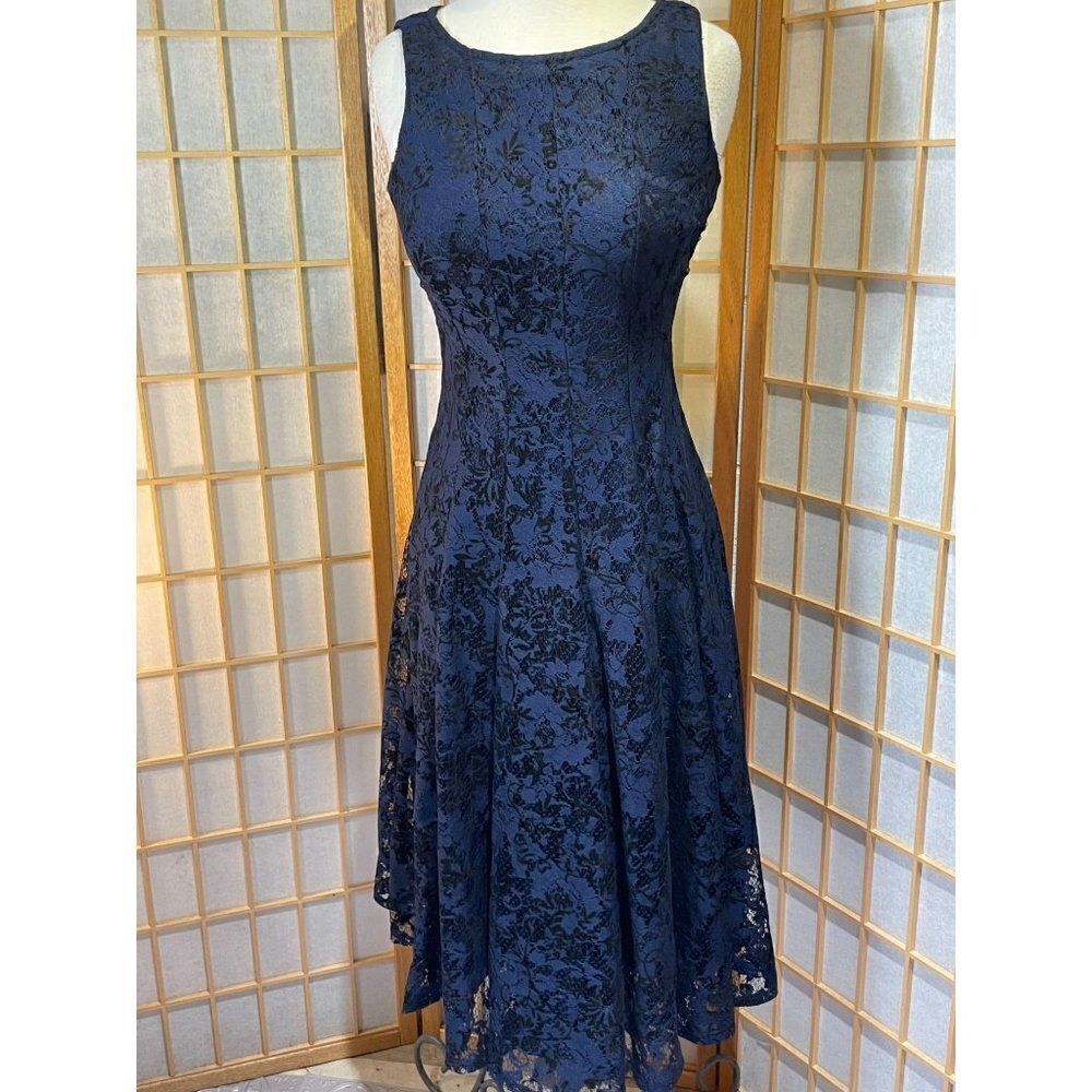 Maison Tara Sz 4 Floral Lace Overlay Fit & Flare Dress